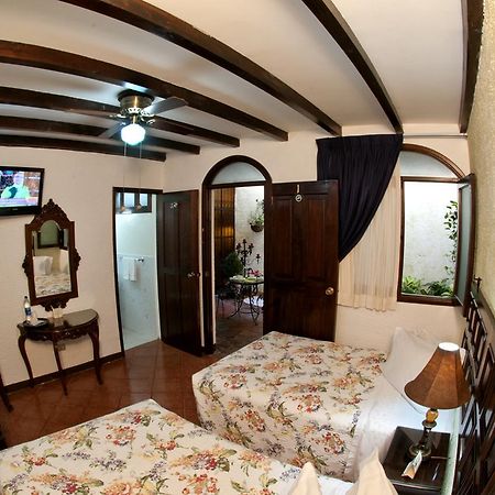 Casa Florencia Hotel Antigua ภายนอก รูปภาพ