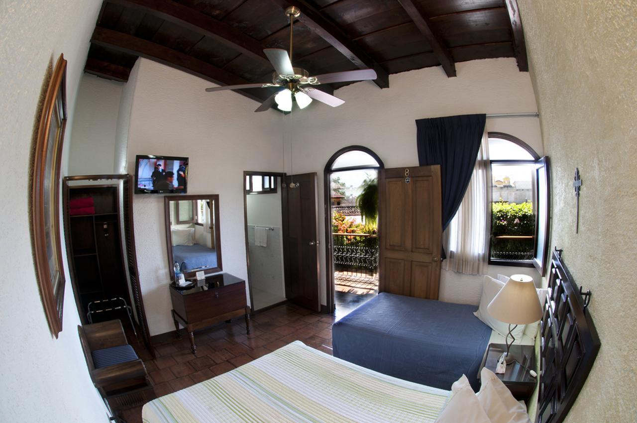 Casa Florencia Hotel Antigua ภายนอก รูปภาพ