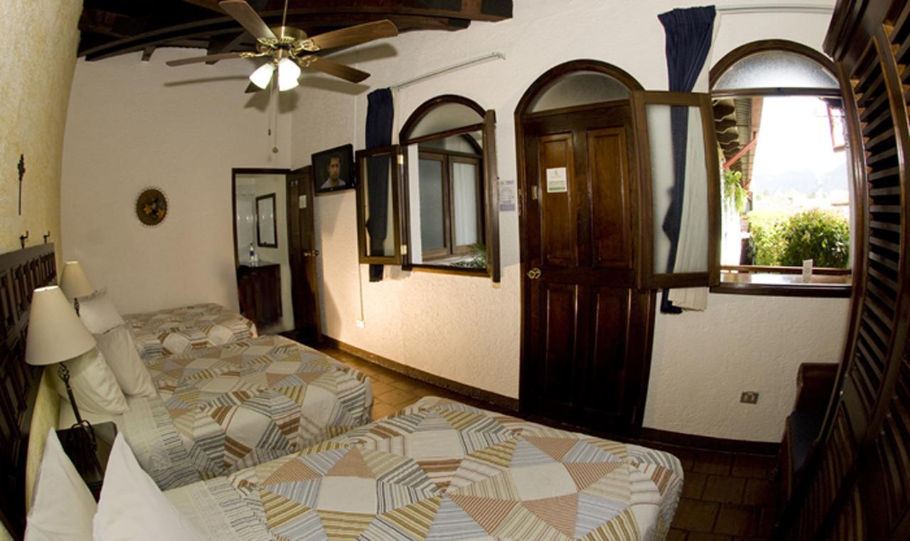 Casa Florencia Hotel Antigua ภายนอก รูปภาพ